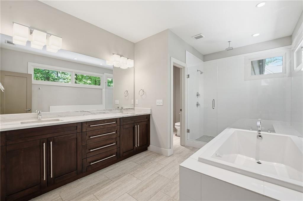 4373 Wieuca Road Northeast Atlanta, GA 30342 - Photo 20 of 53