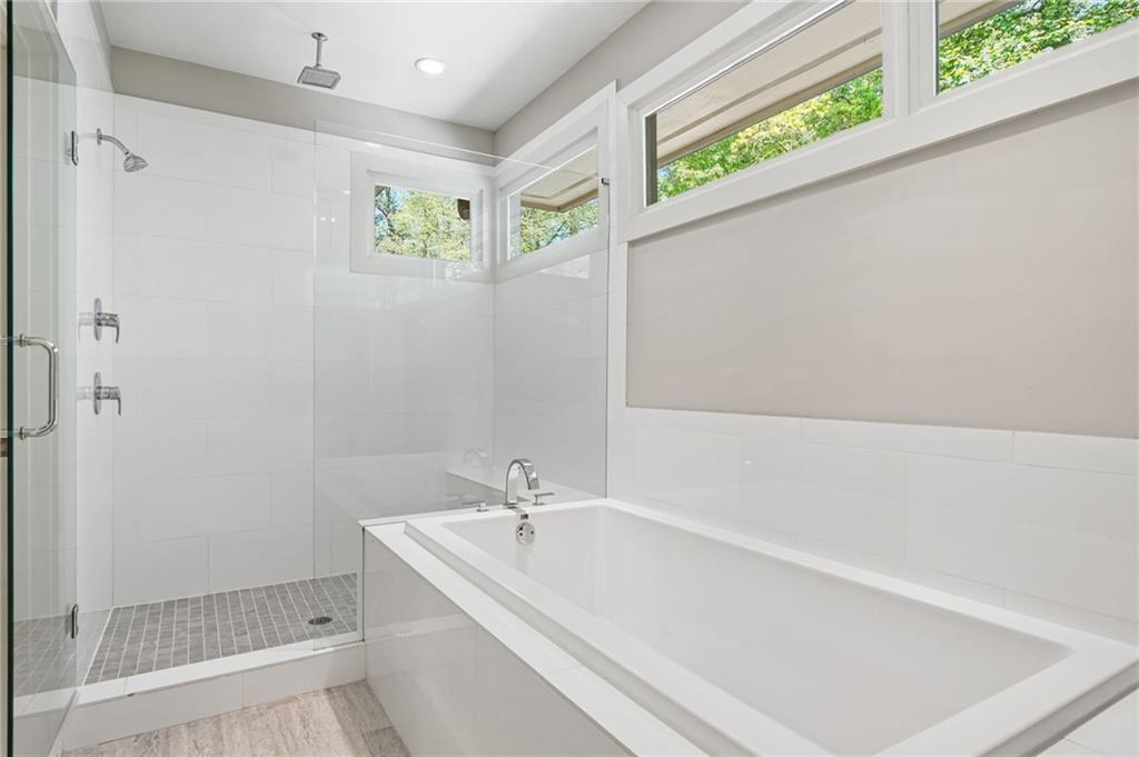 4373 Wieuca Road Northeast Atlanta, GA 30342 - Photo 21 of 53