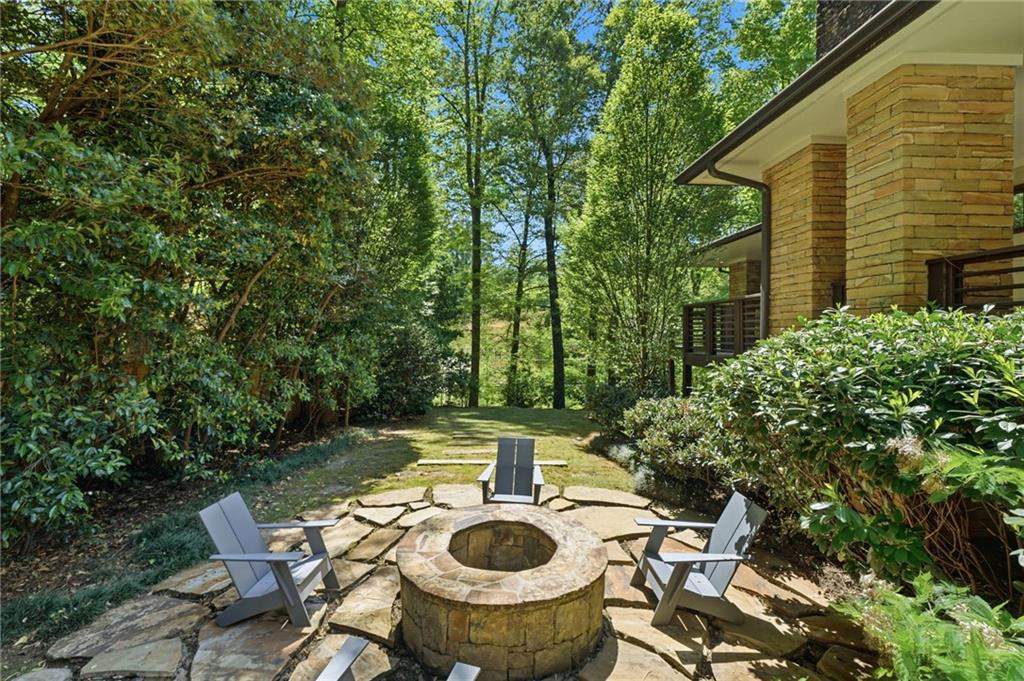 4373 Wieuca Road Northeast Atlanta, GA 30342 - Photo 42 of 53