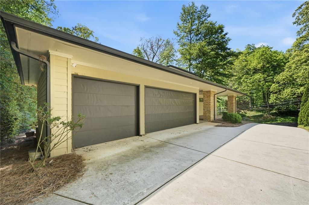 4373 Wieuca Road Northeast Atlanta, GA 30342 - Photo 47 of 53