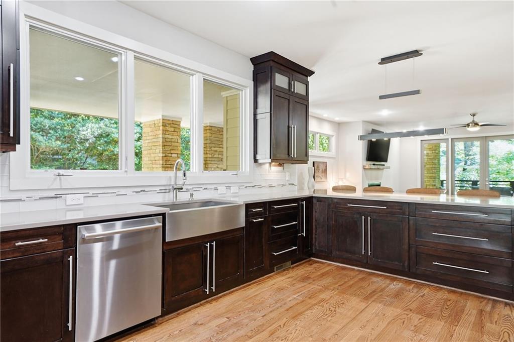 4373 Wieuca Road Northeast Atlanta, GA 30342 - Photo 7 of 53