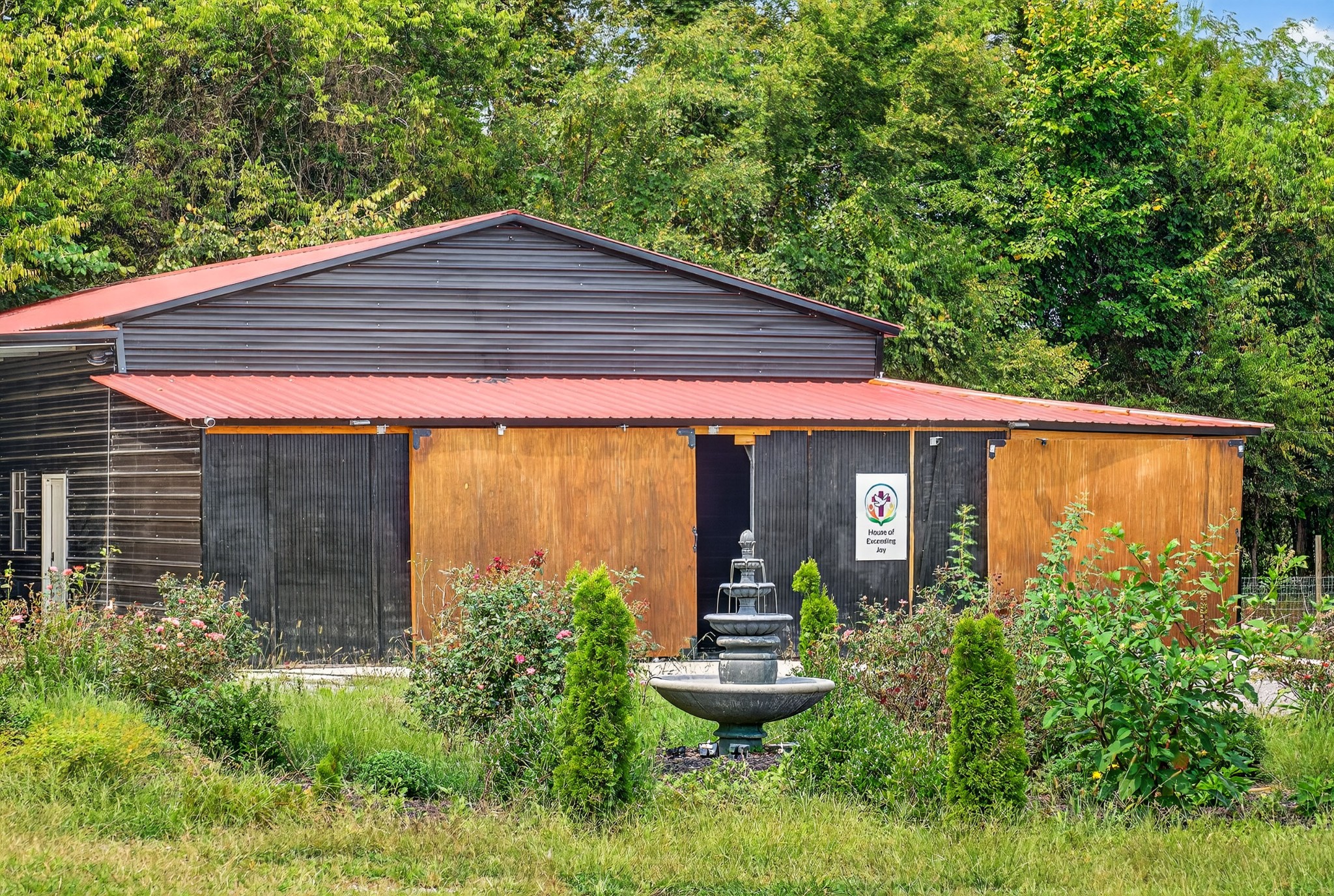 2600 Round Hill Road Lewisburg, TN 37091 - Photo 12 of 100 a view of a house with backyard