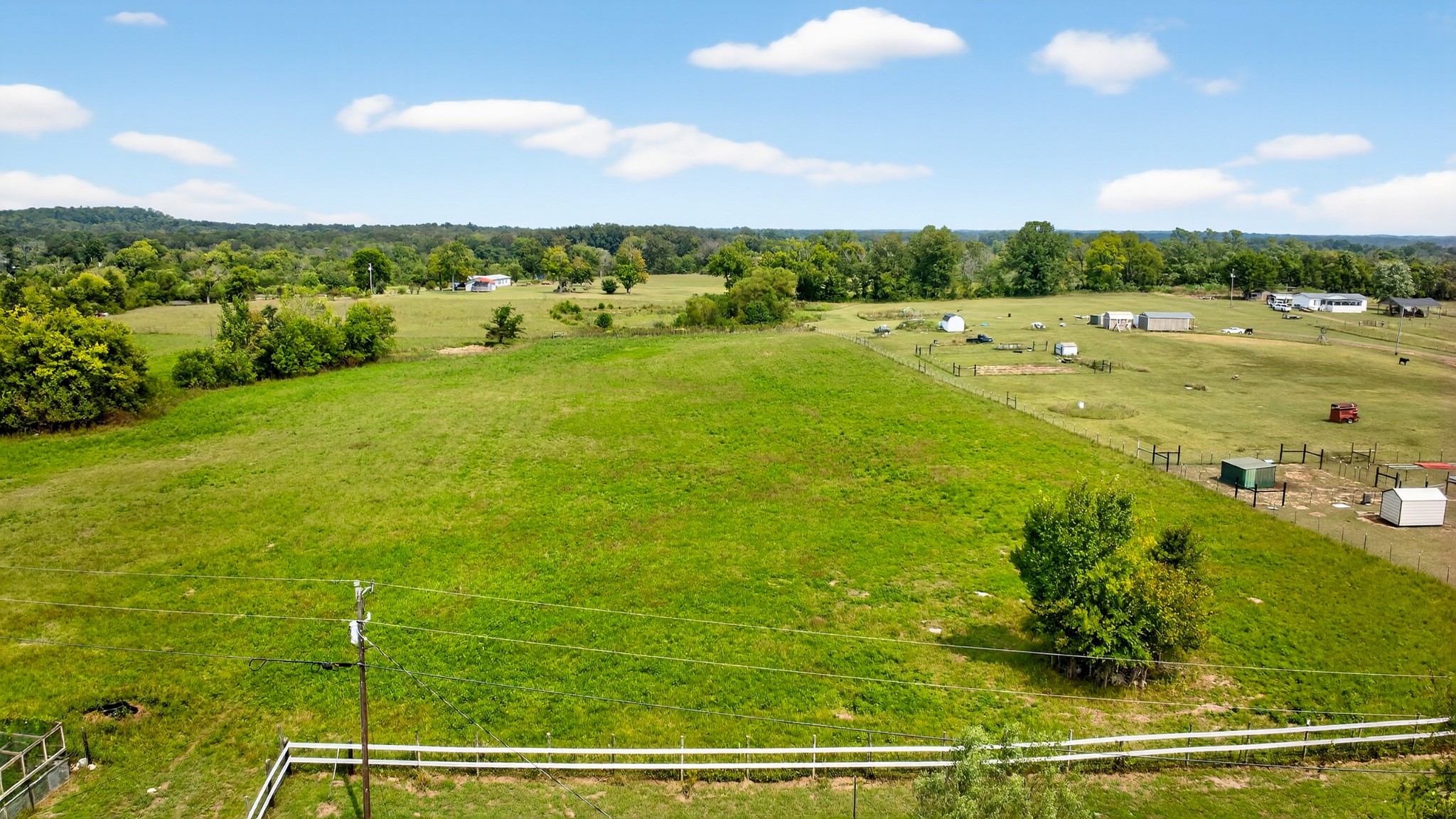 2600 Round Hill Road Lewisburg, TN 37091 - Photo 100 of 100 a view of an outdoor space and yard