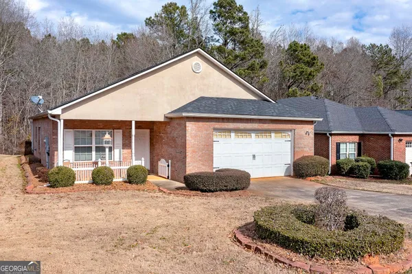 $299,900 | 140 Astilbe Meadow Drive, Locust Grove, GA 30248