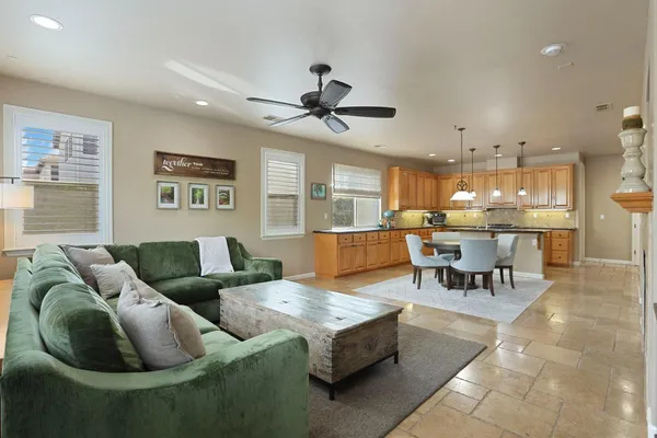 $964,500 | 565 Bodeson Court, Ripon, CA 95366