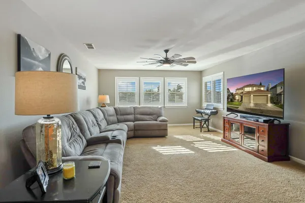 $964,500 | 565 Bodeson Court, Ripon, CA 95366
