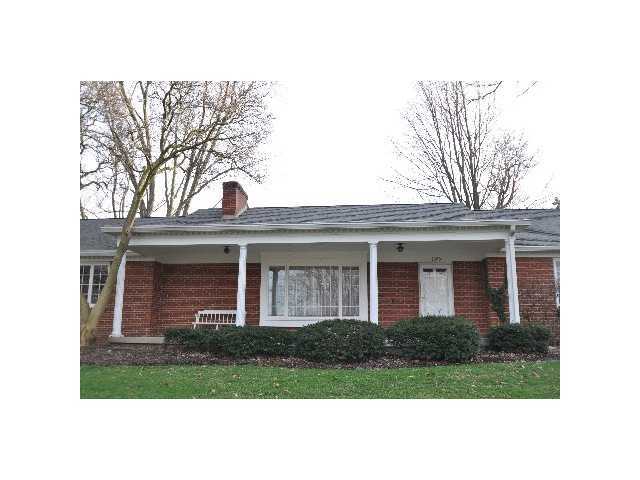 1353 Zollinger Road Columbus, OH 43221 - Photo 2 of 25