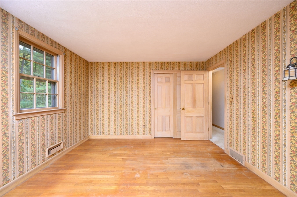 204 Dillingham Way Hanover, MA 02339 - Photo 20 of 36