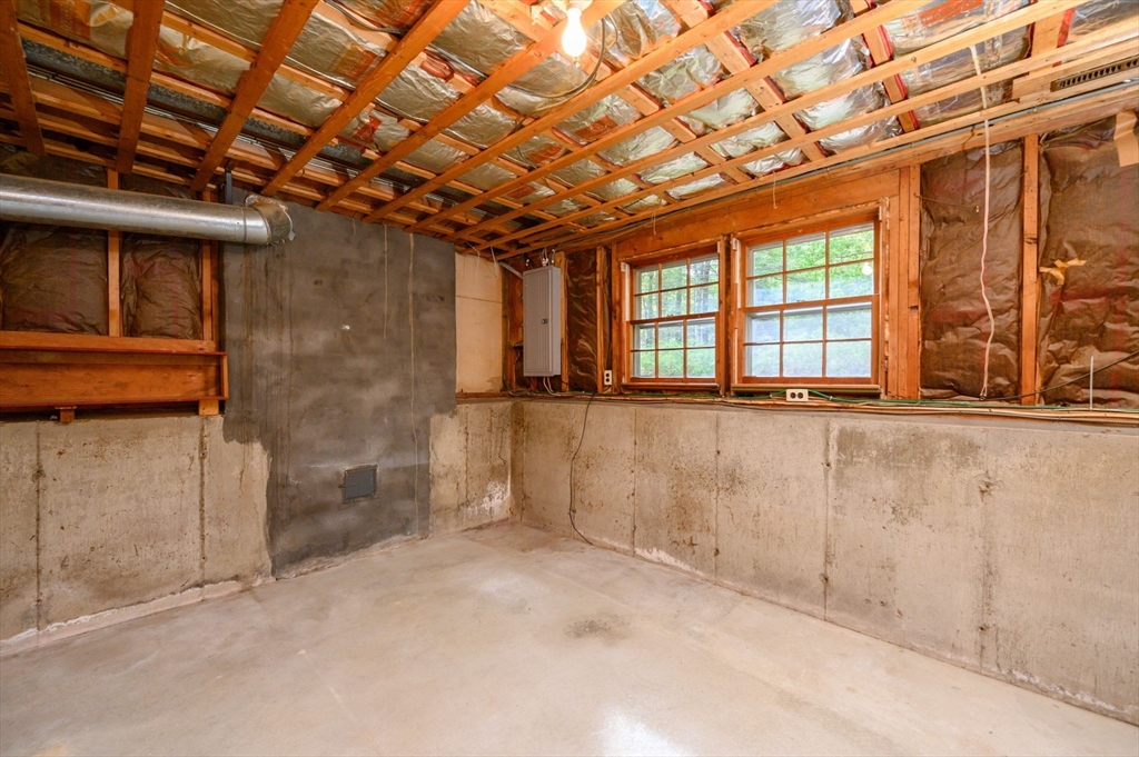 204 Dillingham Way Hanover, MA 02339 - Photo 21 of 36