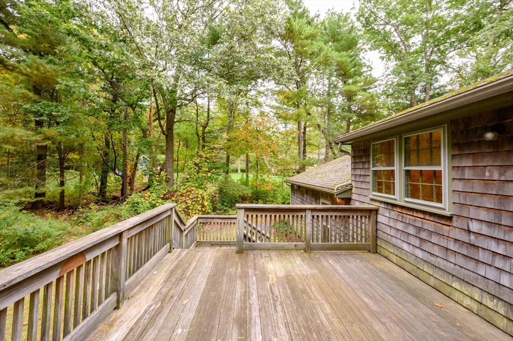 204 Dillingham Way Hanover, MA 02339 - Photo 31 of 36