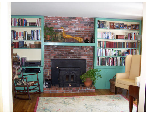 108 Mendon Road Sutton, MA 01590 - Photo 6 of 7 Gallery Image 6