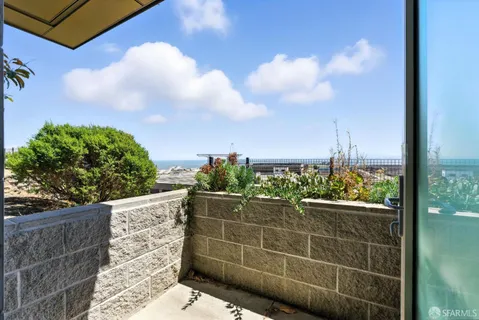 $1,050,000 | 29 Kirkwood Avenue, San Francisco, CA 94124