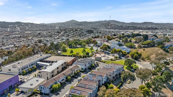 $1,050,000 | 29 Kirkwood Avenue, San Francisco, CA 94124