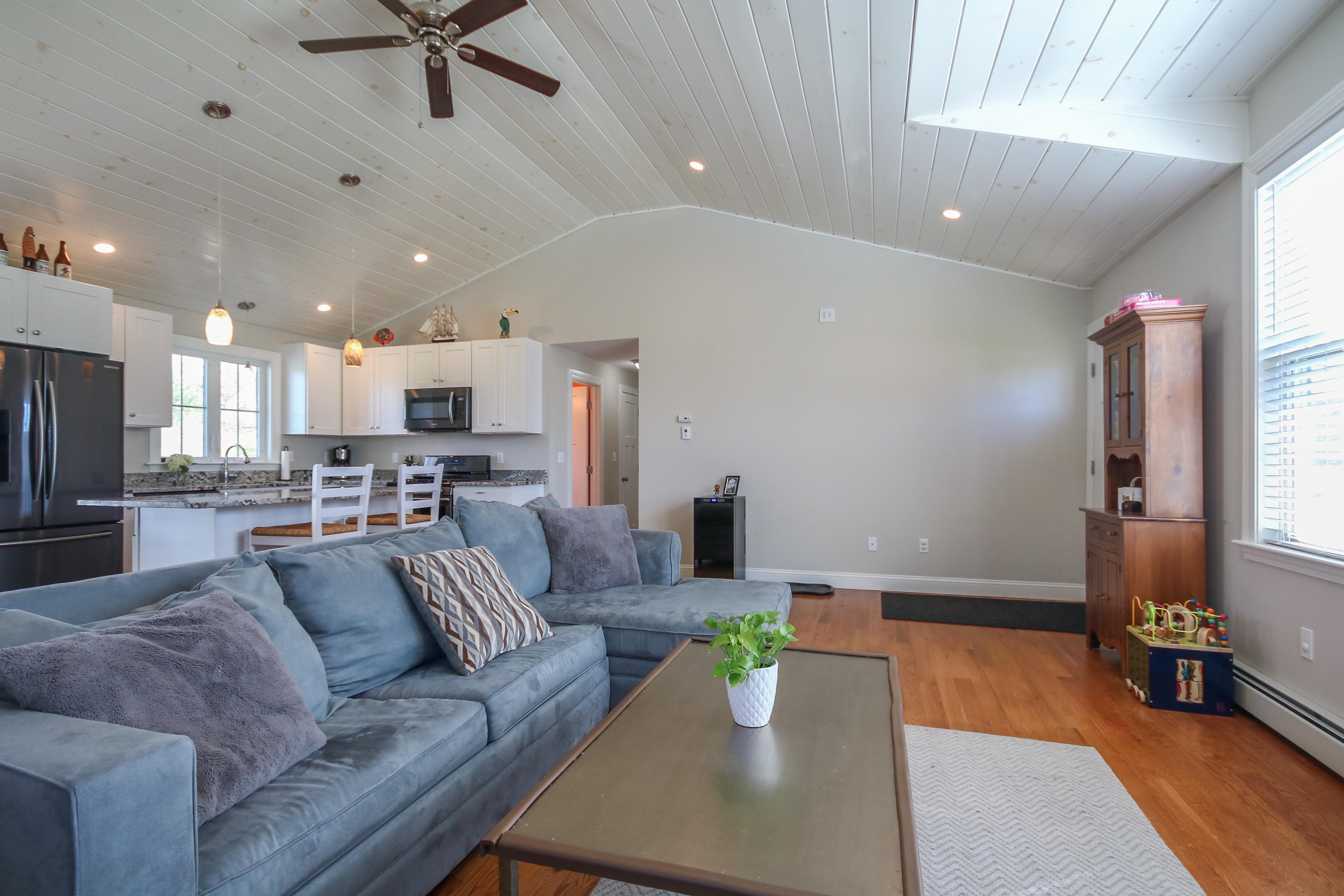 202 Spurwink Road Scarborough, ME 04074 - Photo 10 of 48 202 Spurwink Rd-28