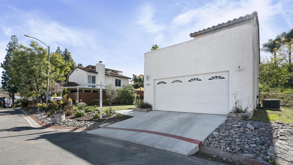 9869 Aldergrove Lane Spring Valley, CA 91977 - Photo 38 of 41