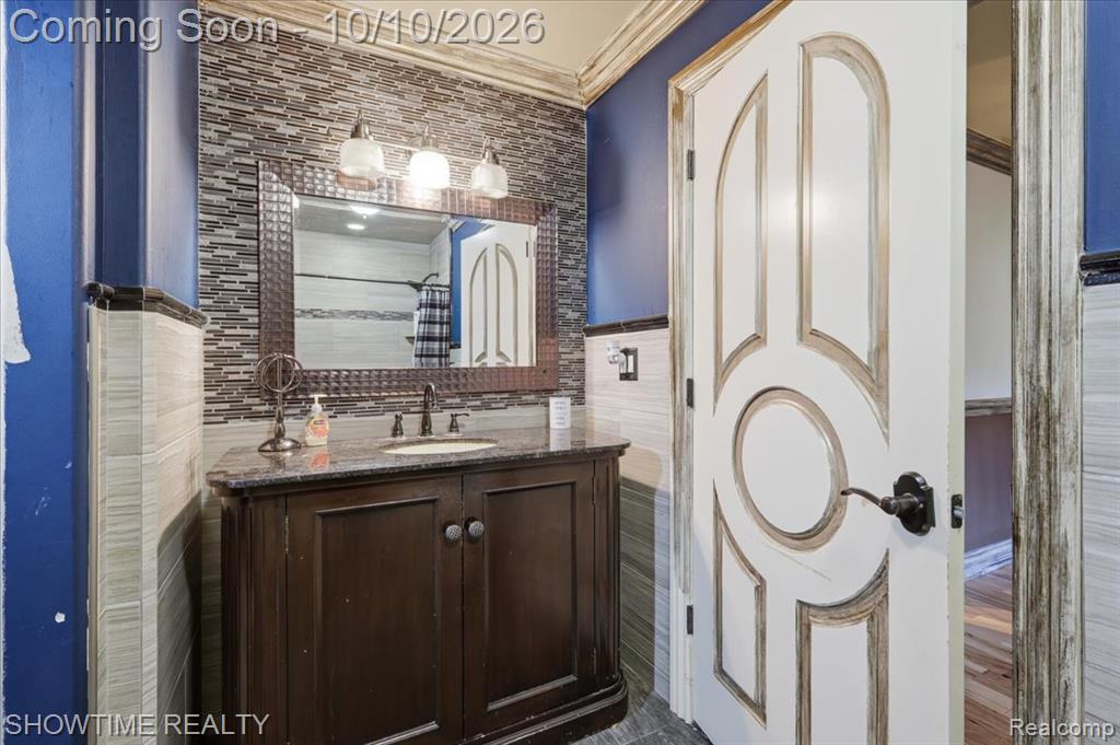 1258 Priscilla Lane Rochester, MI 48309 - Photo 42 of 85 Gallery Image 42