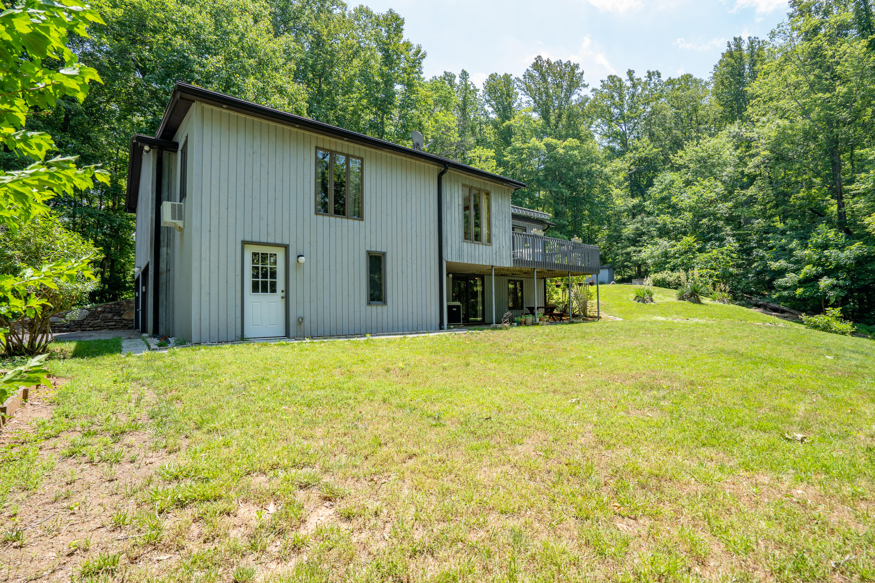 7991 Hardy Road Hardy, VA 24101 - Photo 6 of 30 _DSC0814
