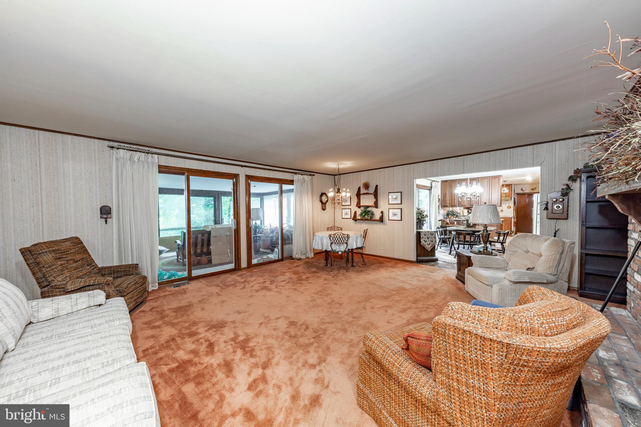 144 Pitman Downer Road Sewell, NJ 08080 - Photo 11 of 34 Main Great Room