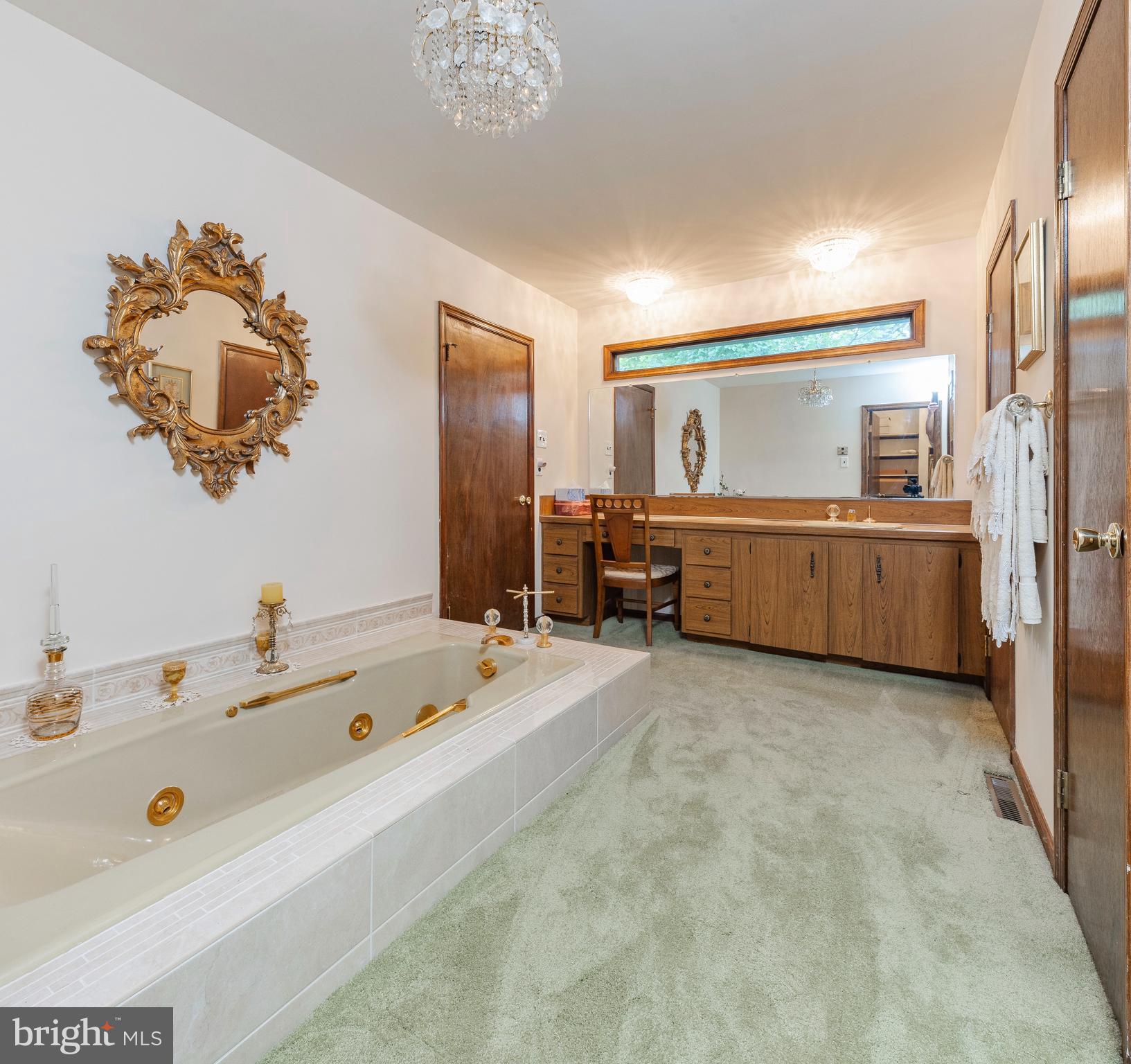 144 Pitman Downer Road Sewell, NJ 08080 - Photo 20 of 34 Main Master 1 Bath