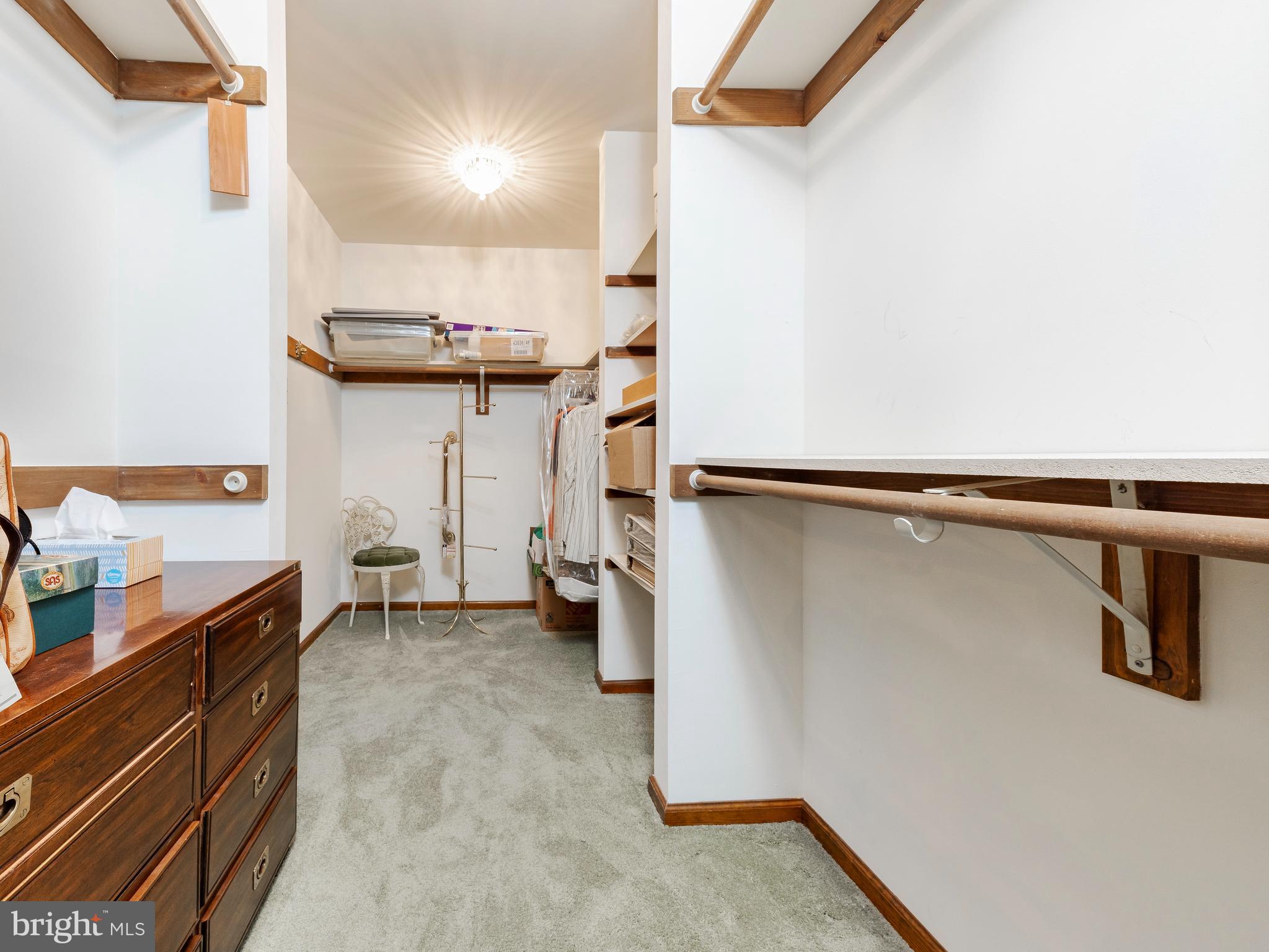 144 Pitman Downer Road Sewell, NJ 08080 - Photo 23 of 34 Main Primary Walk-in
