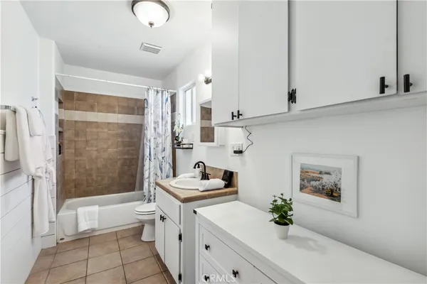 $619,000 | 925 South Purdue Avenue, Fresno, CA 93727