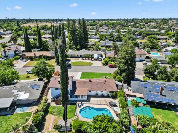 $619,000 | 925 South Purdue Avenue, Fresno, CA 93727