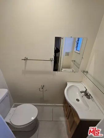$985,000 | 2944 Mayfield Avenue, La Crescenta, CA 91214