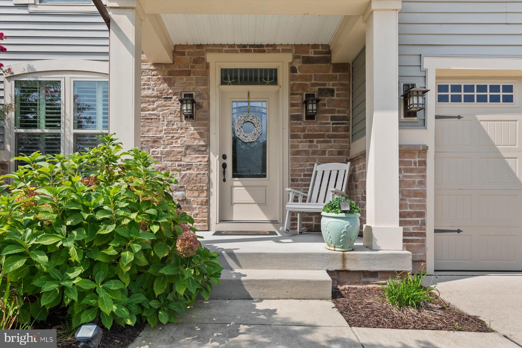 32787 Widgeon Road Ocean View, DE 19970 - Photo 4 of 64 Nice front porch