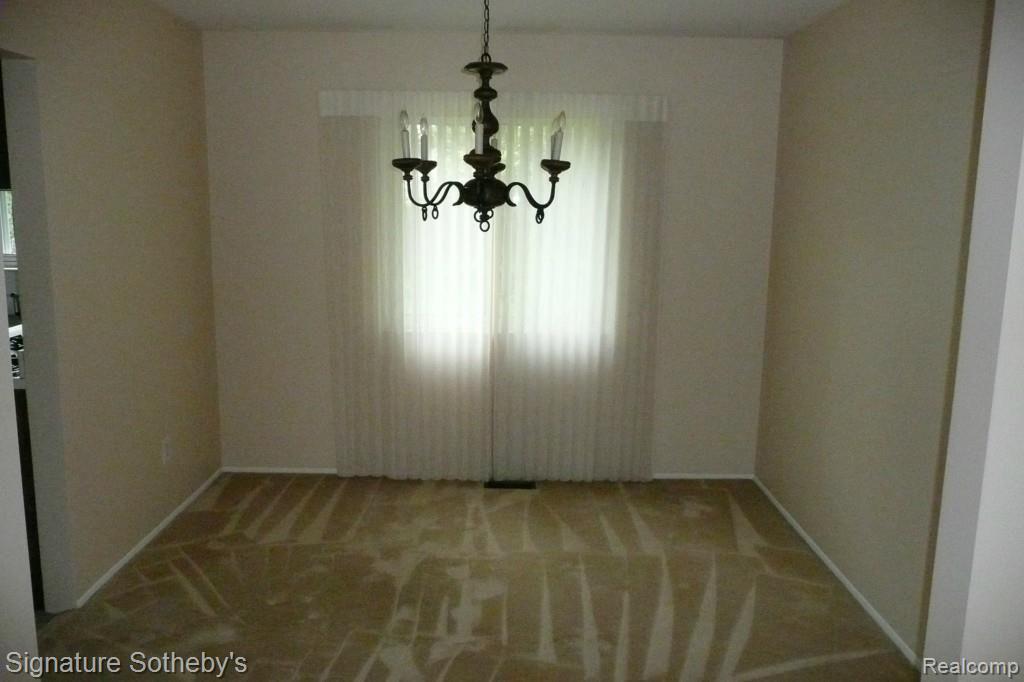 29988 Rambling Road Southfield, MI 48076 - Photo 7 of 29 Dining Room