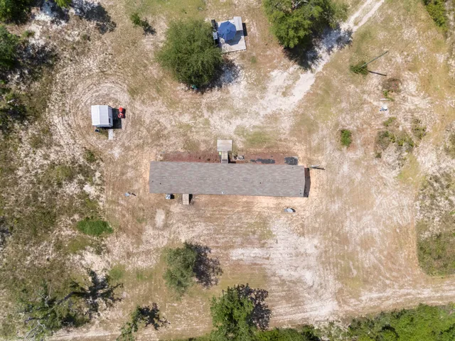 $174,900 | 21835 Northwest Nw Lake, Vernon, FL 32462