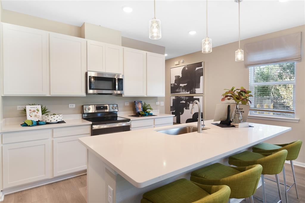 5331 Spring Maiden Circle Apollo Beach, FL 33572 - Photo 9 of 29