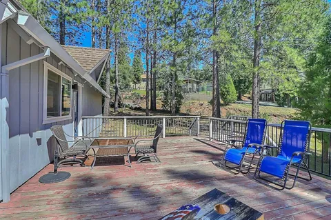 $498,000 | 20135 Pine Mountain Drive, Groveland, CA 95321