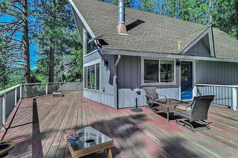 $498,000 | 20135 Pine Mountain Drive, Groveland, CA 95321