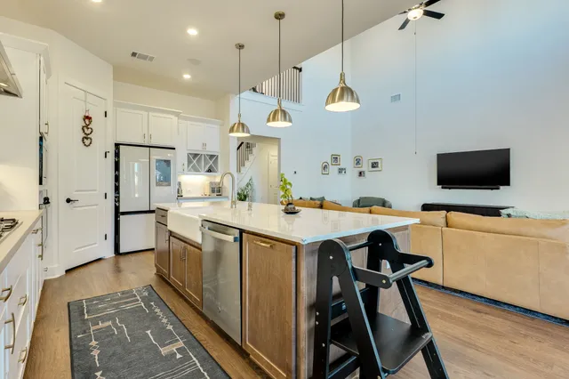 $949,900 | 3409 Tswana Drive, Leander, TX 78641