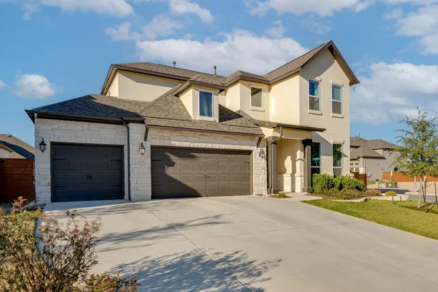 $949,900 | 3409 Tswana Drive, Leander, TX 78641