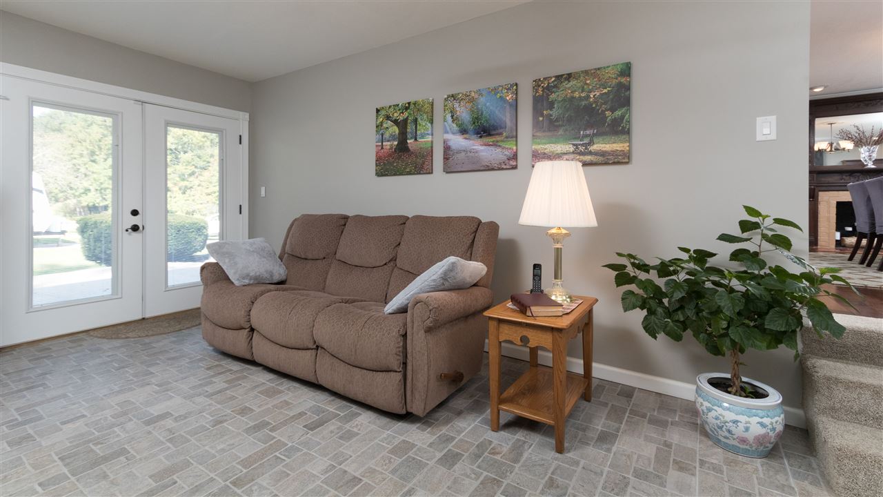 4383 Hughes Branch Road Huntington, WV 25701 - Photo 17 of 32 Gallery Image 17