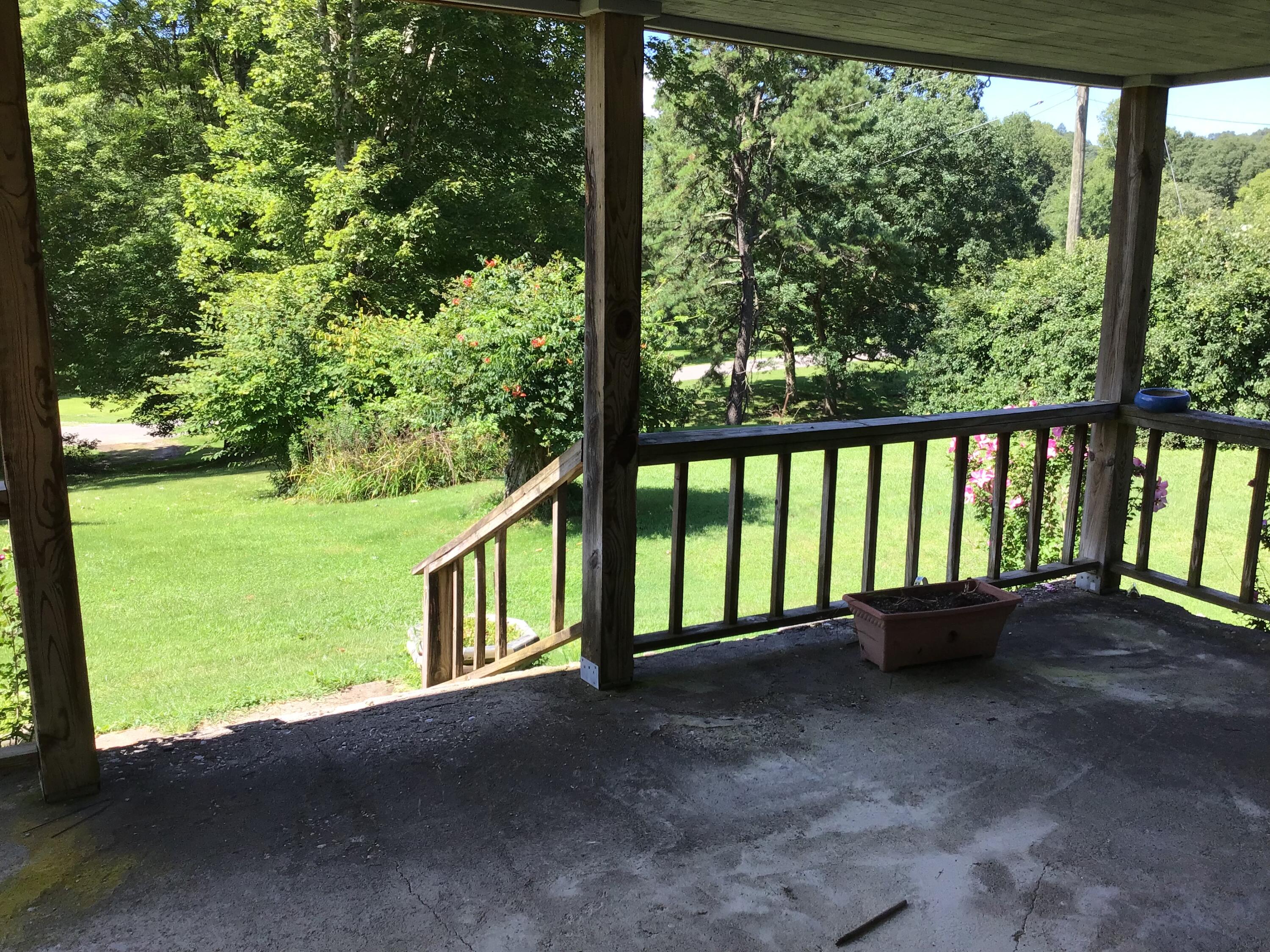 5303 Flat Gap Road Pound, VA 24279 - Photo 3 of 32 *