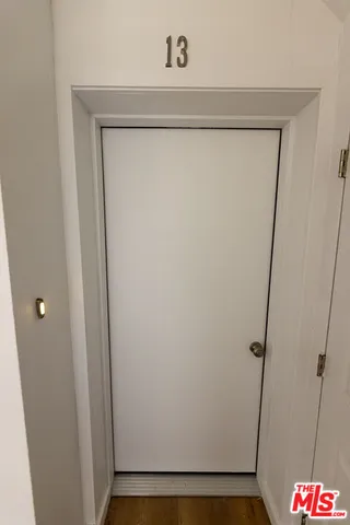 $995 | 1420 Alvarado Terrace, Unit 13, Los Angeles, CA 90006