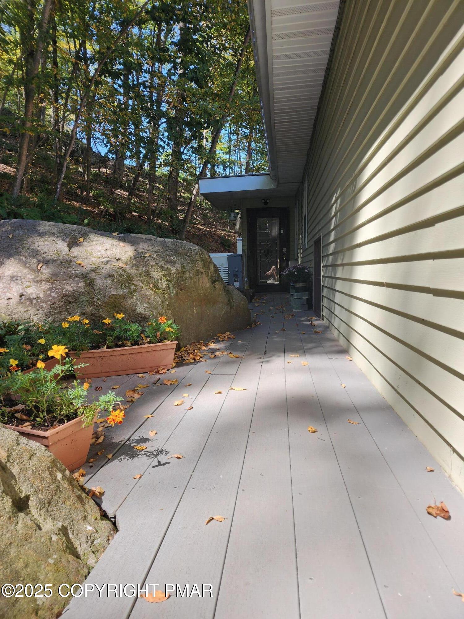 185 Quiet Valley Road Stroudsburg, PA 18360 - Photo 33 of 40 20250912_130046