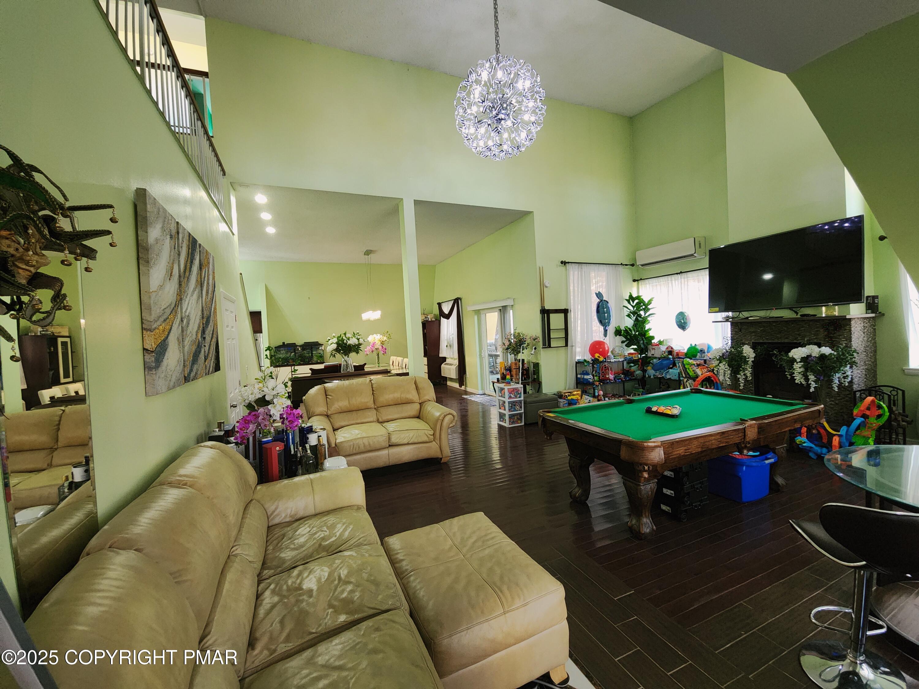 185 Quiet Valley Road Stroudsburg, PA 18360 - Photo 10 of 40 20251018_142017