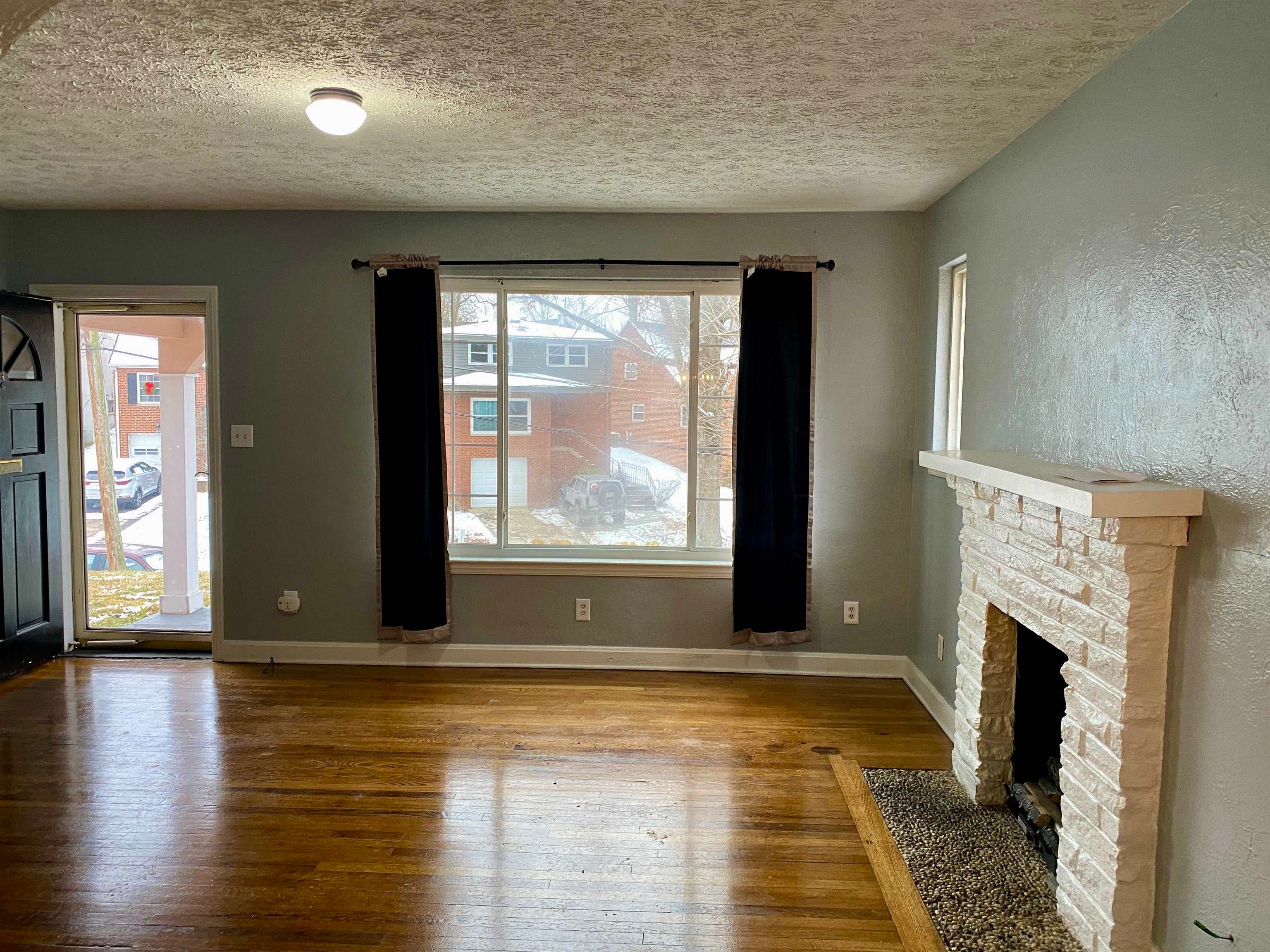 1646 Upland Road Huntington, WV 25701 - Photo 4 of 17 Gallery Image 4