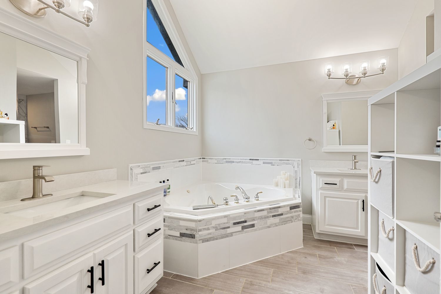 22507 Bass Lake Road Plainfield, IL 60544 - Photo 13 of 26 Gallery Image 13
