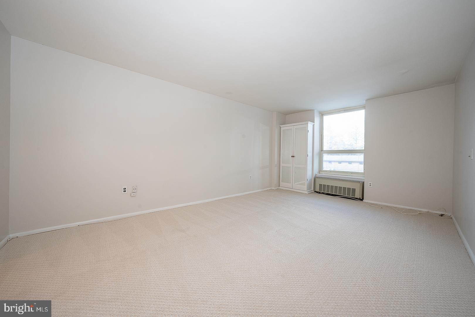 41 Conshohocken State Road, Unit 203 Bala Cynwyd, PA 19004 - Photo 12 of 34 Spacious Primary Bedroom