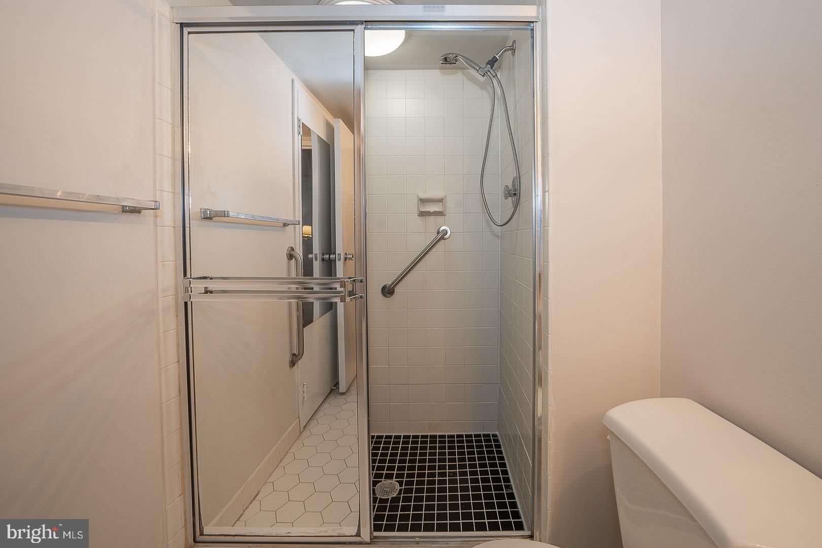 41 Conshohocken State Road, Unit 203 Bala Cynwyd, PA 19004 - Photo 21 of 34 Stall Shower in the Hall Bathroom