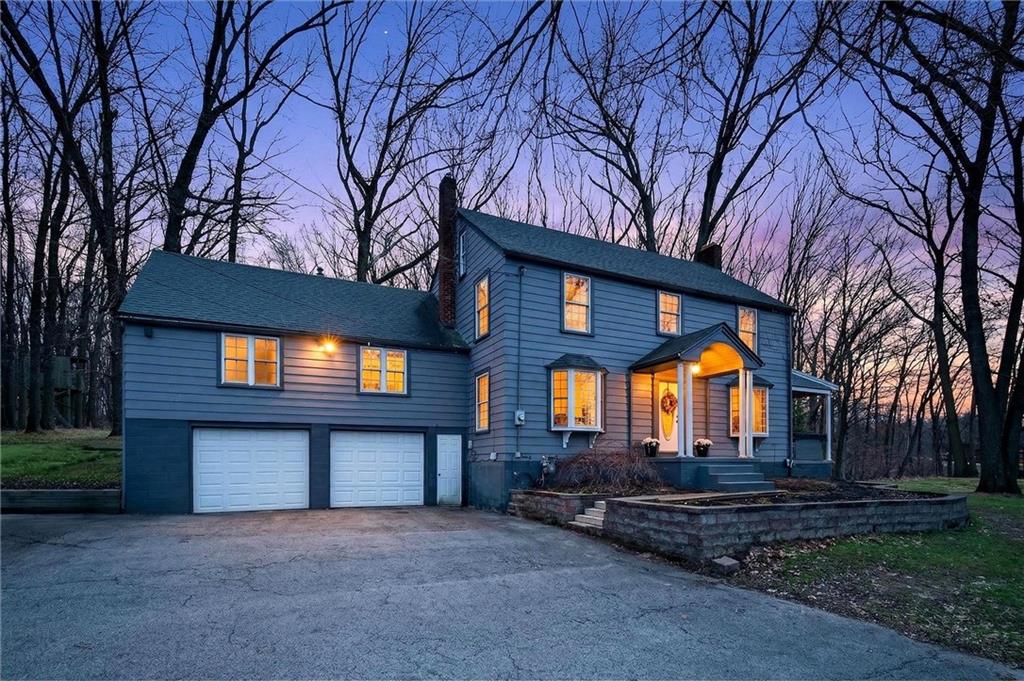 1369 South Hermitage Road Hermitage, PA 16148 - Photo 2 of 40