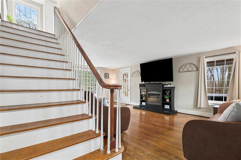 1369 South Hermitage Road Hermitage, PA 16148 - Photo 22 of 40