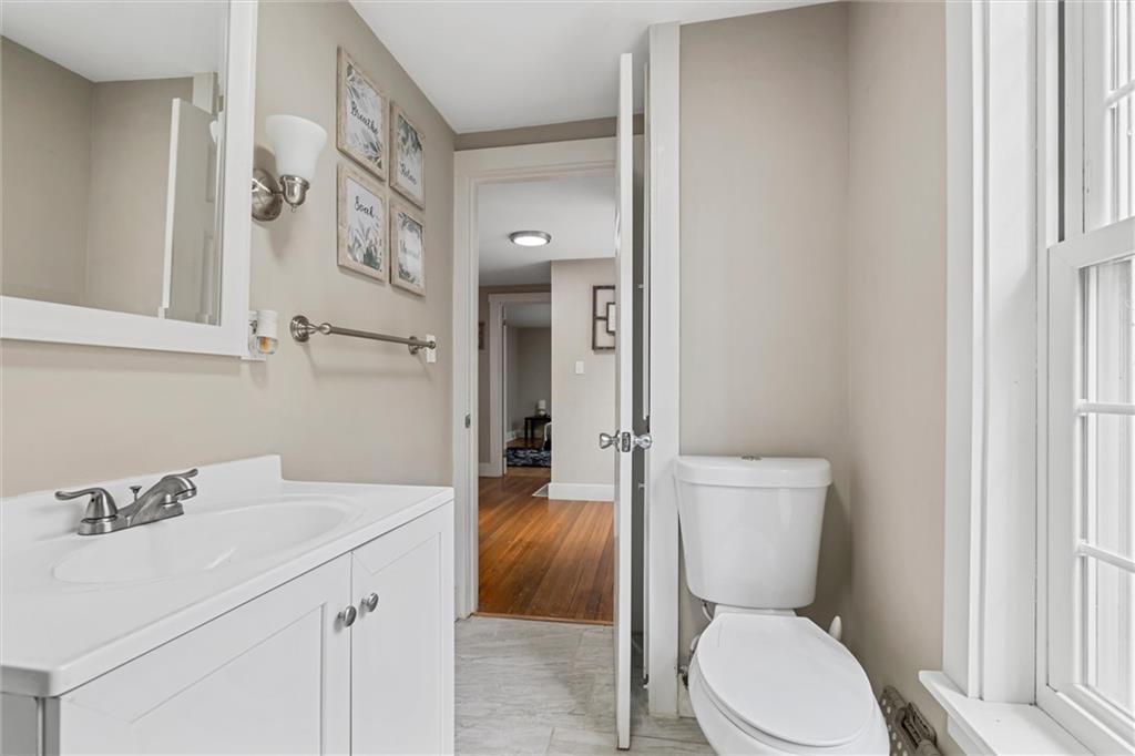 1369 South Hermitage Road Hermitage, PA 16148 - Photo 25 of 40