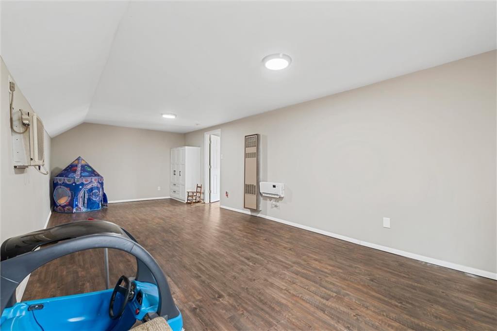 1369 South Hermitage Road Hermitage, PA 16148 - Photo 32 of 40