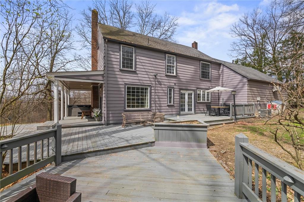 1369 South Hermitage Road Hermitage, PA 16148 - Photo 4 of 40