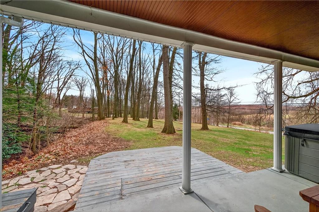 1369 South Hermitage Road Hermitage, PA 16148 - Photo 6 of 40